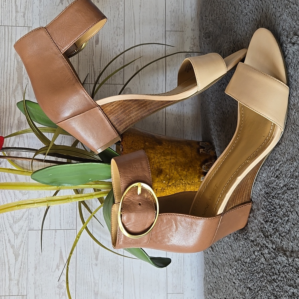 Nine West Two-Tone Sandals Sz 8 M - Picture 2 of 7